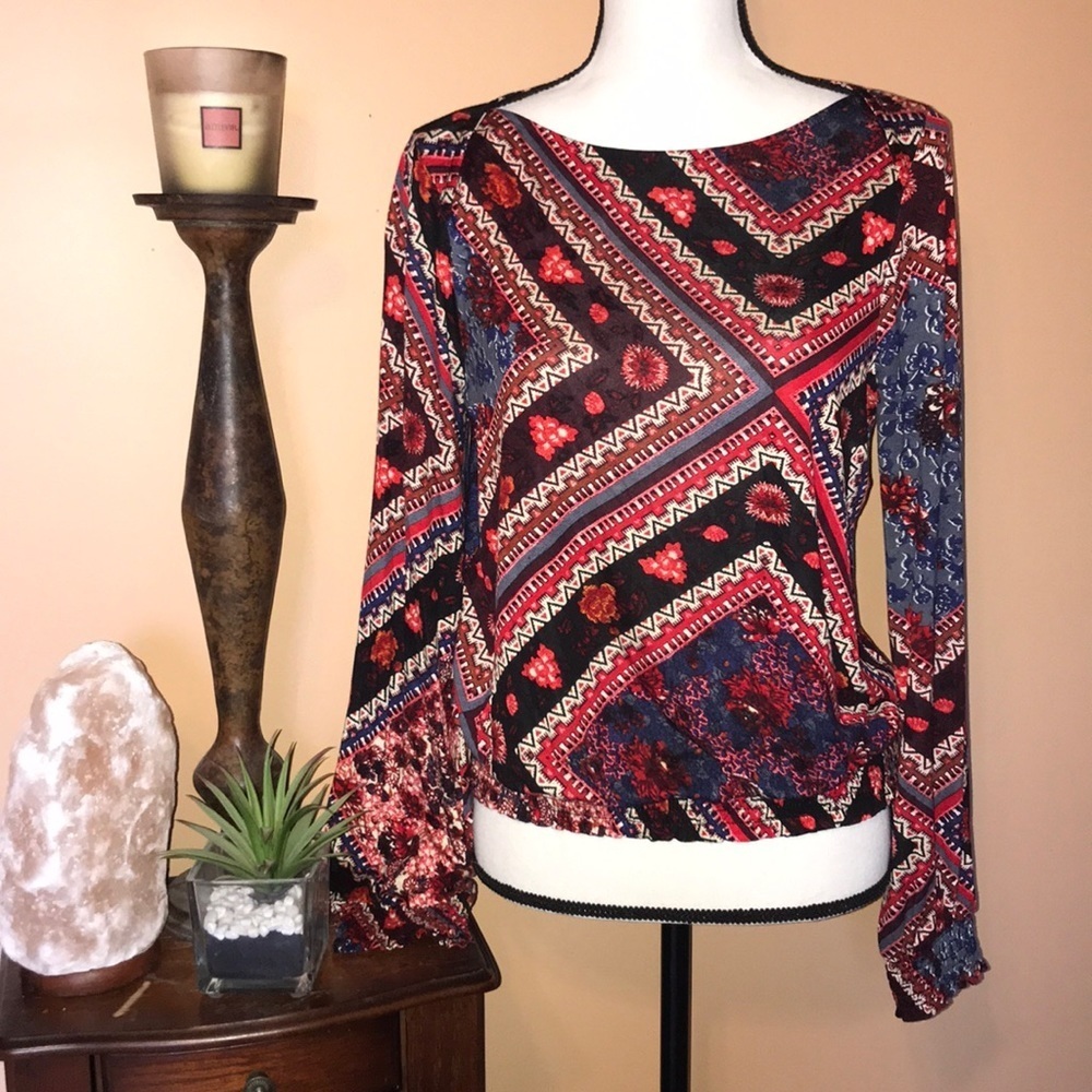 Boho patterned long sleeve top